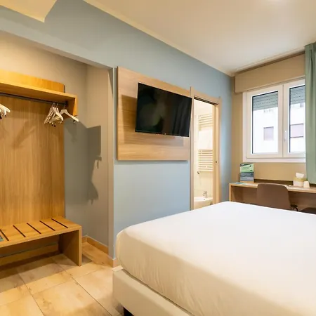 Wyndham Garden 4* コネリアーノ