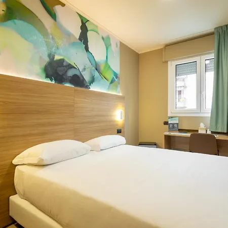 ホテル Wyndham Garden コネリアーノ