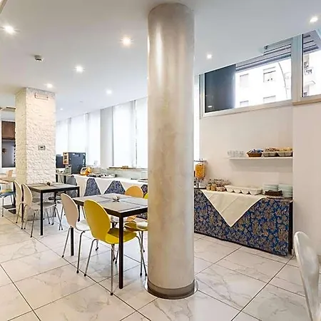 Wyndham Garden 4*