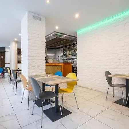 Wyndham Garden 4* קונליאנו