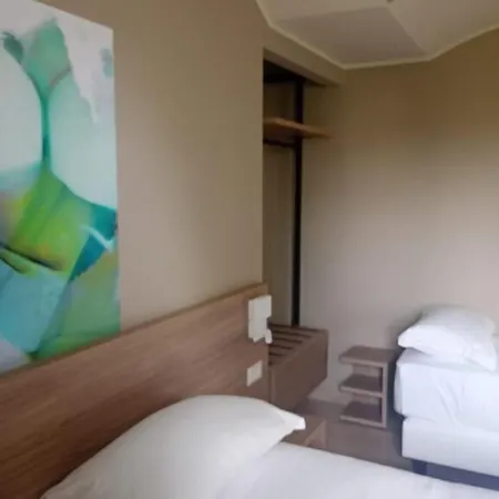 Wyndham Garden 4*