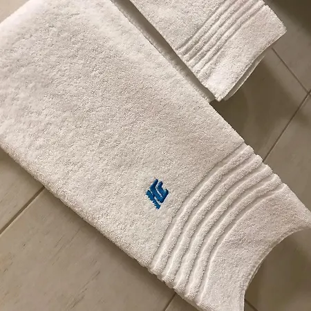 Wyndham Garden Отель