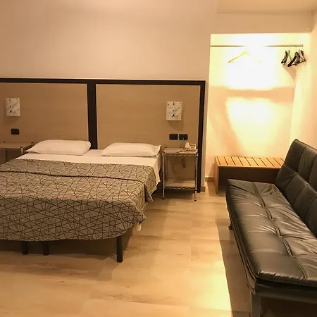 Wyndham Garden Конельяно